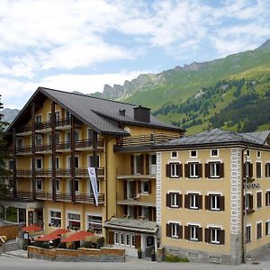 Hotel Alpina Parpan
